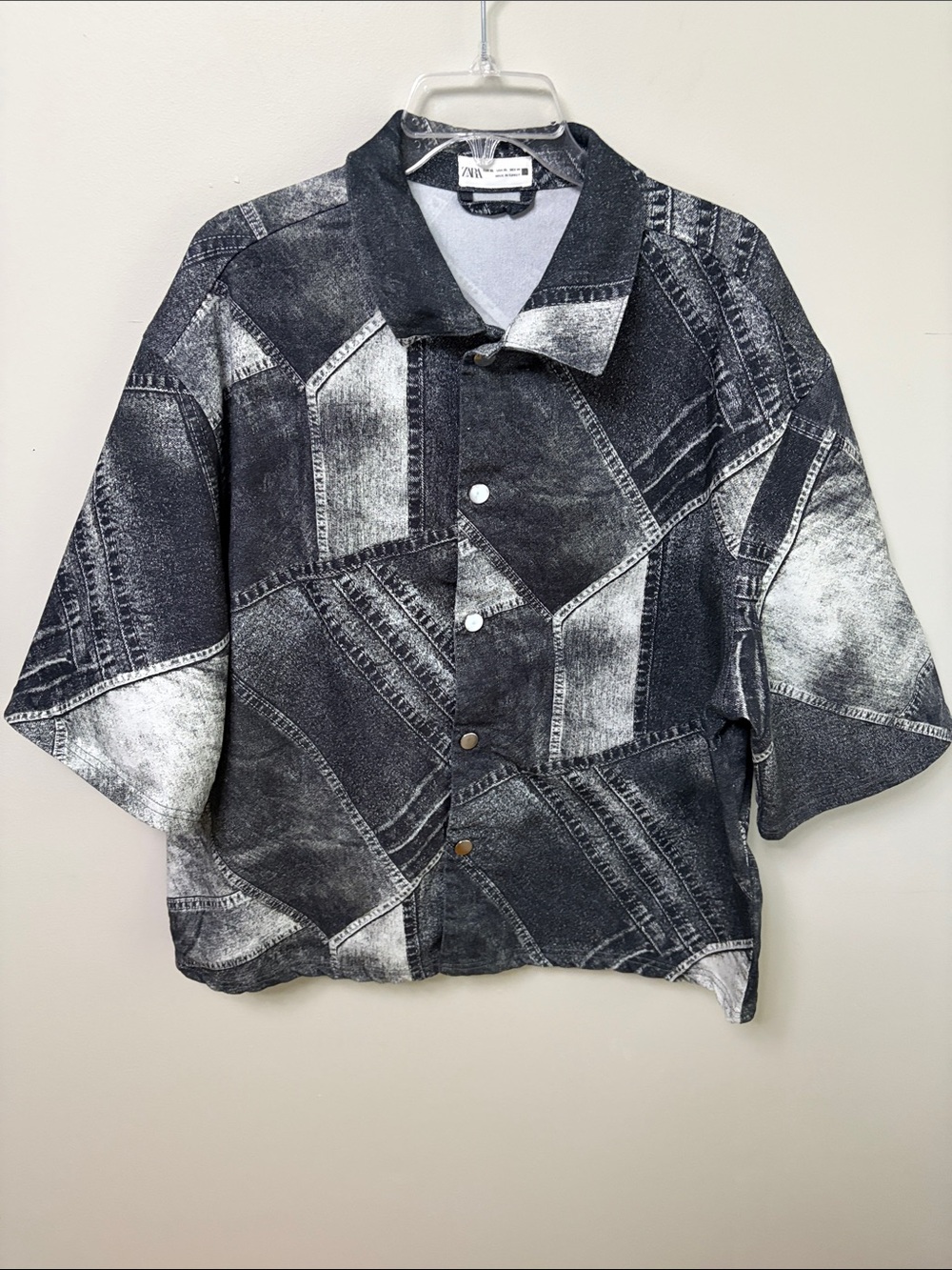 ZARA Man Patchwork Denim Print Snap Button Shirt Size XL Black White Flaw